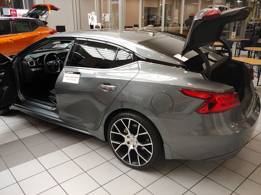 Nissan Dealer «AutoNation Nissan Las Vegas», reviews and photos, 5800 W Sahara Ave, Las Vegas, NV 89146, USA