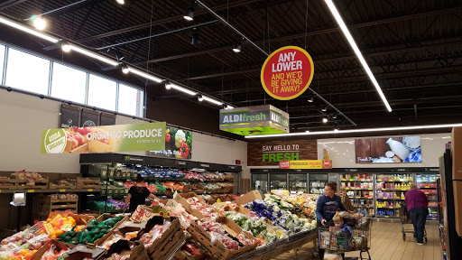 Supermarket «ALDI», reviews and photos, 238 Boston Post Rd, Milford, CT 06460, USA