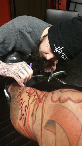 Tattoo Shop «Laughing Hyena Tattoos», reviews and photos, 1454 Park Rd NW, Washington, DC 20010, USA