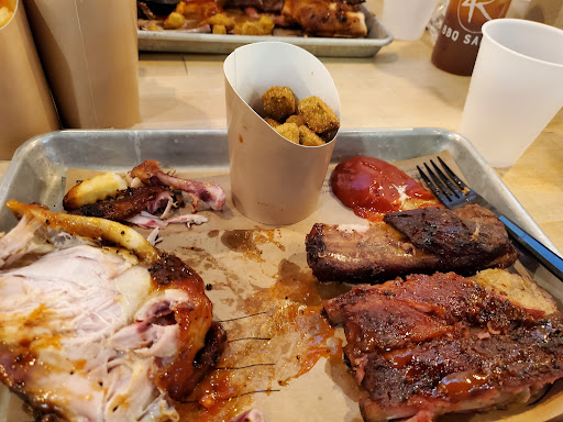 Barbecue Restaurant «4 Rivers Smokehouse», reviews and photos, 874 W Osceola Pkwy, Kissimmee, FL 34741, USA