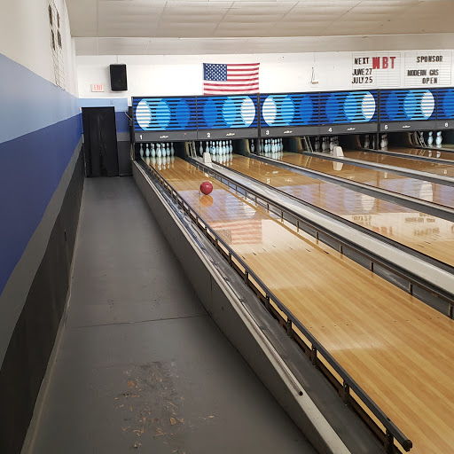 Bowling Alley «Wallenpaupack Bowling Center», reviews and photos, 15 Bowling Center Ln, Hawley, PA 18428, USA