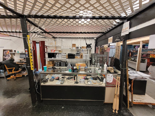 Tattoo Shop «House of Stain», reviews and photos, 4170 W Broad St, Columbus, OH 43228, USA