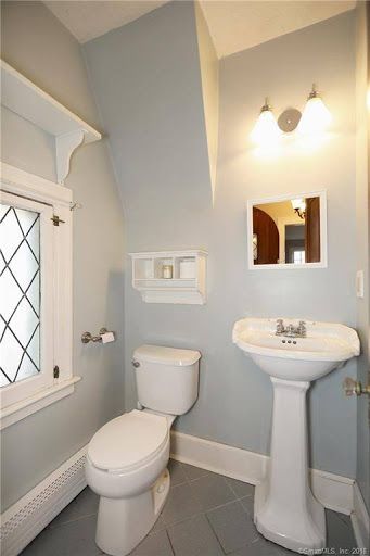 Real Estate Agency «William Raveis Real Estate - First Town», reviews and photos, 176 Broad St, Windsor, CT 06095, USA