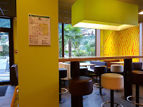 Atmosphère du Restauration rapide McDonald's à Sévrier - n°3