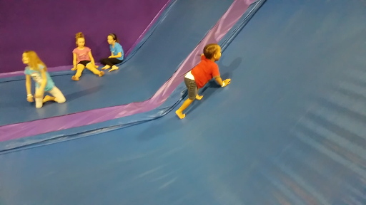 Amusement Park «Cosmic Jump Indoor Trampoline Park», reviews and photos, 1300 N Central Expy #300, Allen, TX 75013, USA