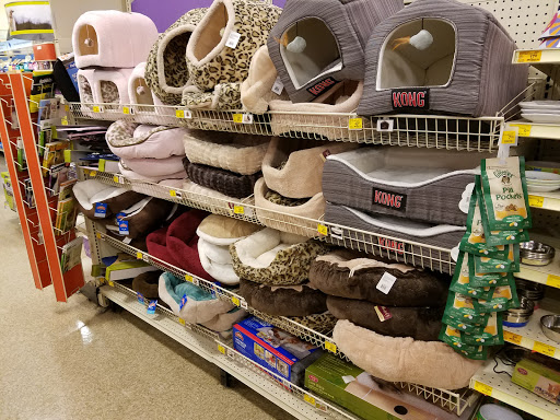Pet Supply Store «PetSmart», reviews and photos, 857 N Val Vista Dr #106, Gilbert, AZ 85234, USA