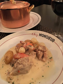 Blanquette de veau du Restaurant français Chez Monsieur à Paris - n°12