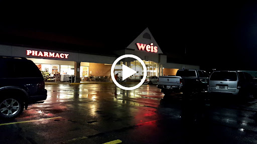 Grocery Store «Weis Markets», reviews and photos, 1100 N 4th St, Sunbury, PA 17801, USA