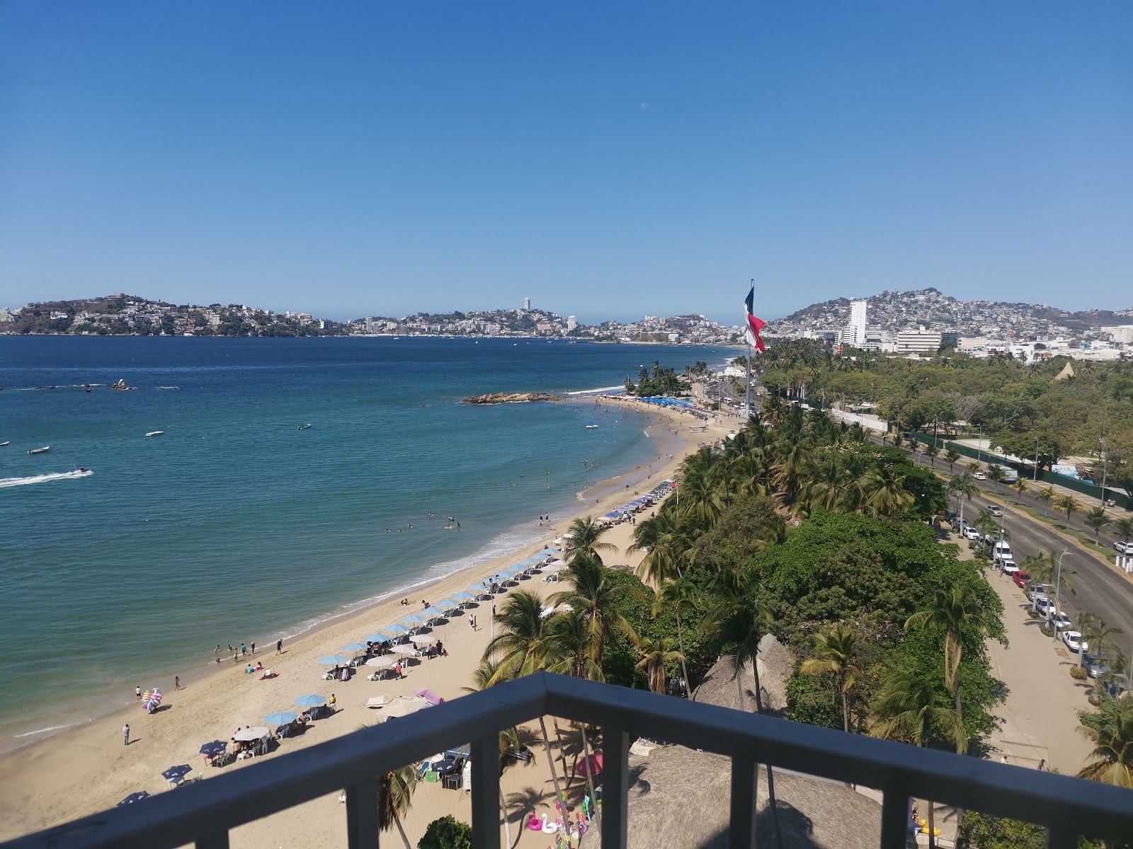 Fotografija Playa Papagayo z prostorna obala