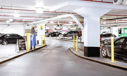 TD Centre - 66 Wellington - Parking Lot #430