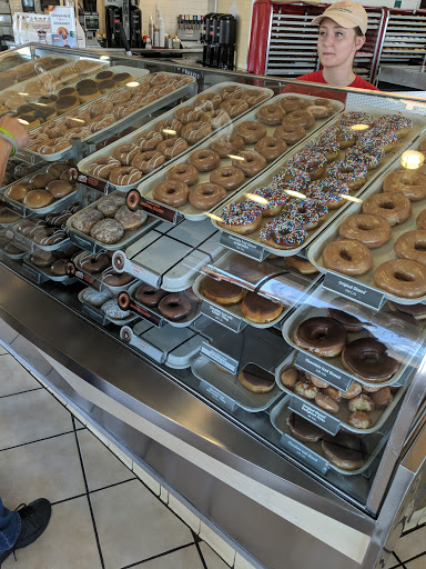 Bakery «Krispy Kreme Doughnuts», reviews and photos, 3095 Ross Clark Cir 84W, Dothan, AL 36301, USA