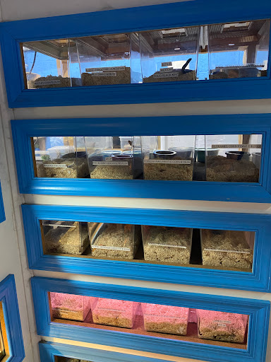 Pet Store «Fins Feathers Paws & Claws», reviews and photos, 436 Main St, Harleysville, PA 19438, USA