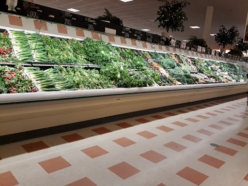 Grocery Store «Market Basket», reviews and photos, 110 Market Pl Dr, Waltham, MA 02451, USA