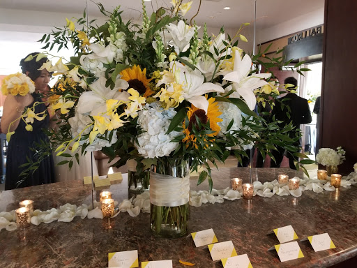 Florist «Lotus Designs», reviews and photos, 977 Tremont St, Boston, MA 02120, USA