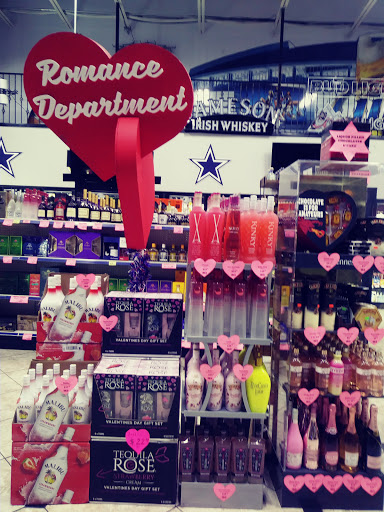 Liquor Store «Hill Town Liquor», reviews and photos, 3610 W Jefferson Blvd #200, Dallas, TX 75211, USA