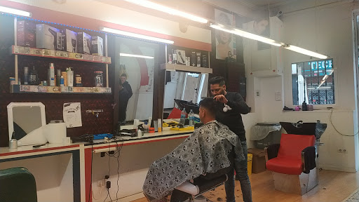 Eloy Perruqueria en Alcarràs, Lleida