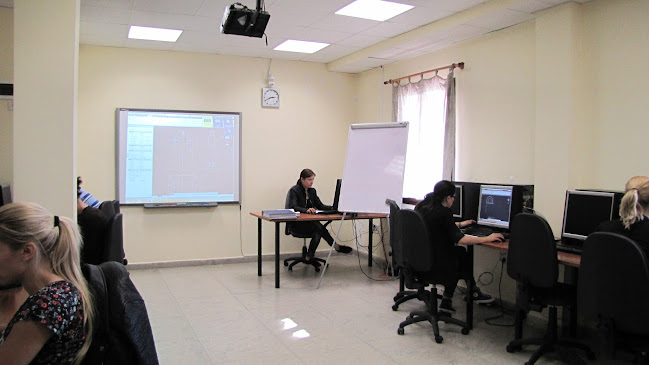 Opinii despre Cursuri Informatica - Centrul de Formare Profesionala Don Bosco în <nil> - Școală