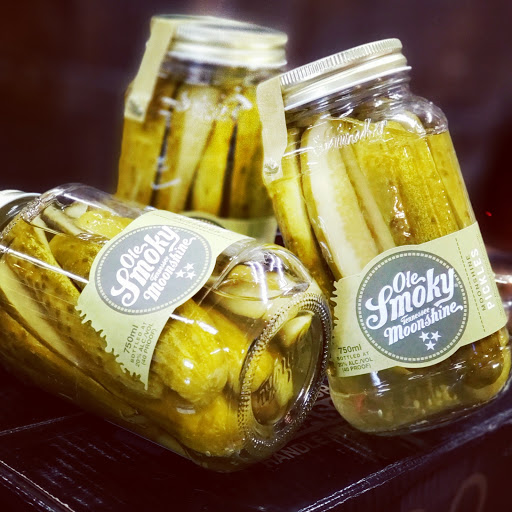 Liquor Store «Big Bear Wine & Liquor, Inc.», reviews and photos, 2037 S Pueblo Blvd, Pueblo, CO 81005, USA