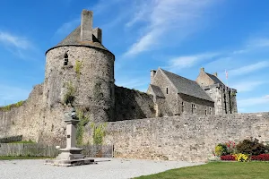 Saint-Sauveur-le-Vicomte Castle image