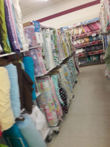 Fabric Store «Jo-Ann Fabrics and Crafts», reviews and photos, 1733 Parkview Dr #15-a, Chesapeake, VA 23320, USA