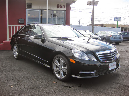 Used Car Dealer «Bergenfield Auto Mall», reviews and photos, 355 S Washington Ave, Bergenfield, NJ 07621, USA