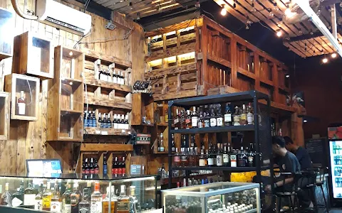 Wooden Bar Serpong image