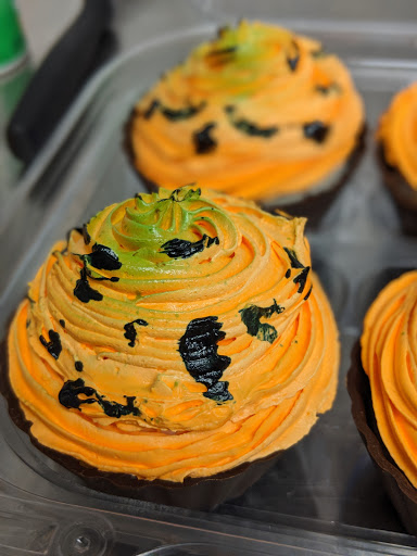 Ice Cream Shop «Cold Stone Creamery», reviews and photos, 76 South La Grange Road, La Grange, IL 60525, USA