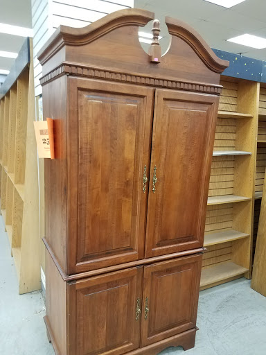 Thrift Store «Impact Thrift Stores - Feasterville», reviews and photos, 91 E Street Rd, Feasterville-Trevose, PA 19053, USA