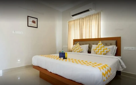 Nagarathaar's Hi Tech Premium Paying Guest - Guest House image