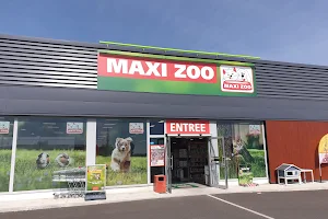 Maxi Zoo Ibos image