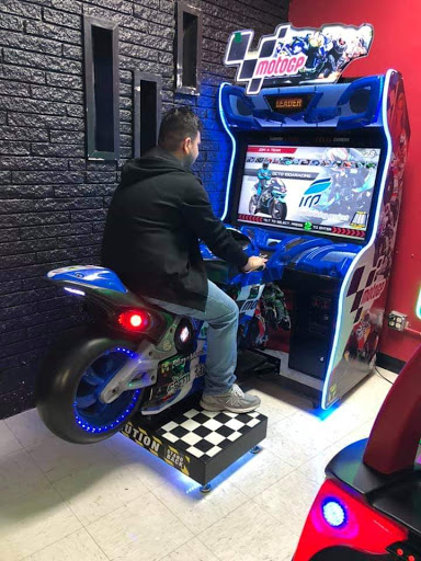 Bowling Alley «Floyd Bowling & Amusement Center», reviews and photos, 7 Riverbend Dr SW, Rome, GA 30161, USA