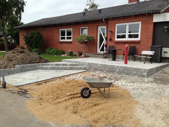 Opinii despre Grave- og Anlægsforretning v/ Finn Hvidberg în Struer - Andet