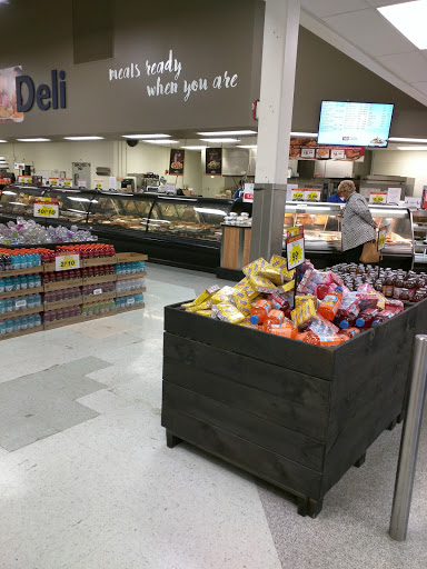 Grocery Store «Family Fare Supermarket», reviews and photos, 7402 N 30th St, Omaha, NE 68112, USA