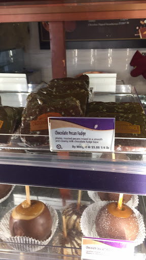 Ice Cream Shop «Cold Stone Creamery», reviews and photos, 12418 Olive Blvd, Creve Coeur, MO 63141, USA