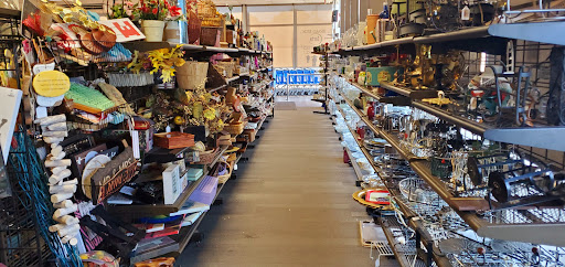 Thrift Store «Discover Goodwill Canon City Retail Center», reviews and photos