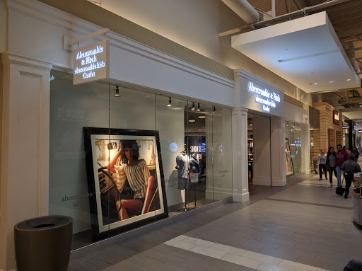 Clothing Store «Abercrombie & Fitch», reviews and photos, 560 Great Mall Dr, Milpitas, CA 95035, USA