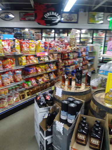 Liquor Store «Ideal Party Store», reviews and photos, 401 Salzburg Ave, Bay City, MI 48706, USA