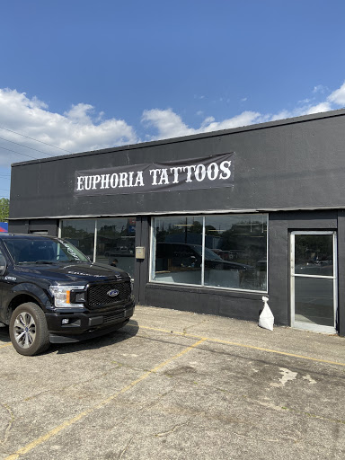 Tattoo Shop «Euphoria Tattoos», reviews and photos, 514 W Gaines St, Tallahassee, FL 32310, USA