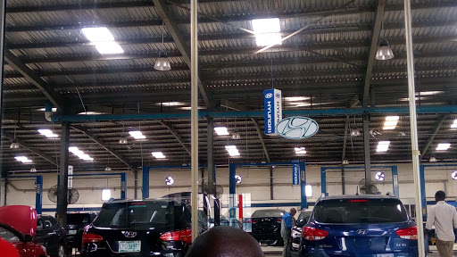 Hyundai Orile, Akinwande Rd, Coker, Lagos, Nigeria, Electronics Store, state Lagos