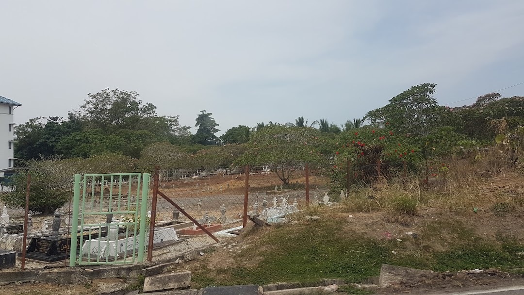 Tanah Perkuburan Islam Kampung Simpang Empat