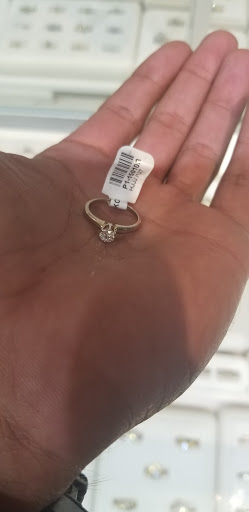 Jewelry Buyer «Route 50 Gold & Jewelry Exchange», reviews and photos, 6670 Arlington Blvd, Falls Church, VA 22042, USA