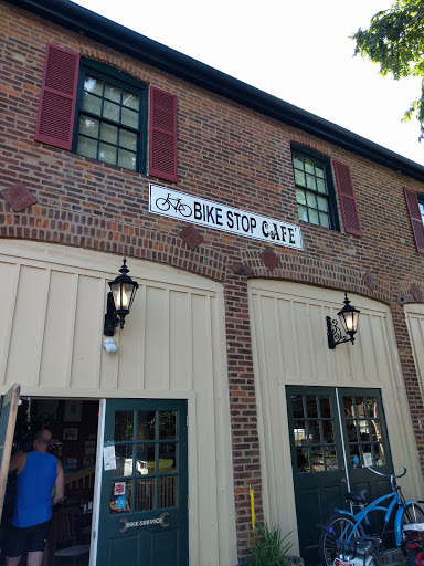 Cafe «Bike Stop Cafe», reviews and photos, 701 S Riverside Dr, St Charles, MO 63301, USA