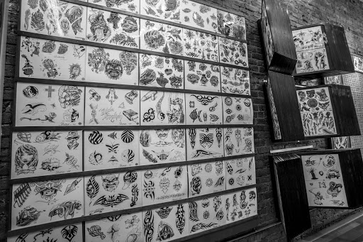 Tattoo Shop «Tattoo Factory Inc», reviews and photos, 4441 N Broadway St, Chicago, IL 60640, USA