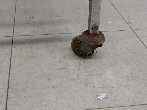 Dry Cleaner «Holly Coin Laundry & Dry Cleaners», reviews and photos, 15199 N Holly Rd, Holly, MI 48442, USA