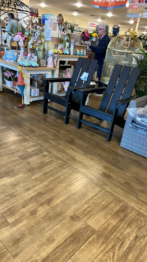 Department Store «T.J. Maxx & HomeGoods», reviews and photos, 103 S Mt Juliet Rd #610, Mt Juliet, TN 37122, USA