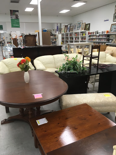 Thrift Store «Humane Society Thrift Store», reviews and photos, 4445 20th St, Vero Beach, FL 32966, USA