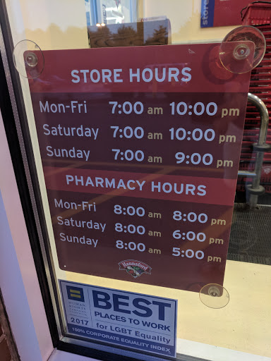 Grocery Store «Hannaford Supermarket», reviews and photos, 80 Wolfeboro Hwy, Alton, NH 03809, USA