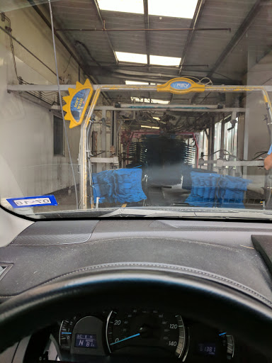 Car Wash «REV Car Wash», reviews and photos, 2905 Custer Rd, Plano, TX 75075, USA