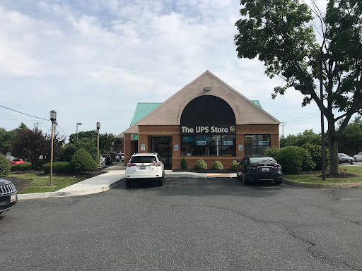 Shipping and Mailing Service «The UPS Store», reviews and photos, 2206 Old Emmorton Rd #100, Bel Air, MD 21015, USA