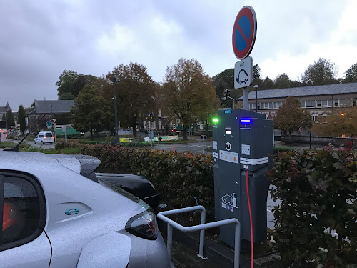 Borne de recharge de véhicules électriques DIRVE 02 Charging Station Vervins